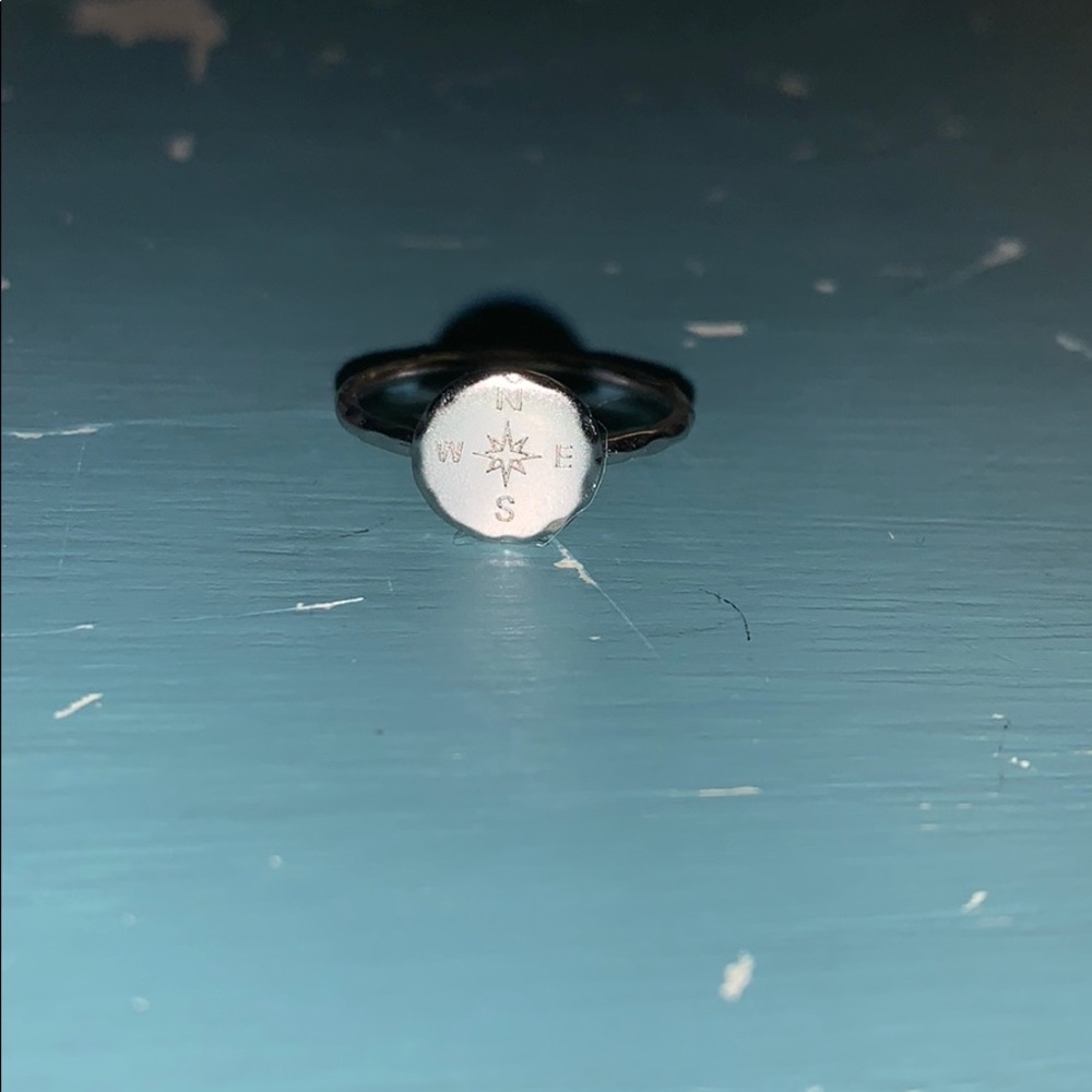 pura vida compass ring